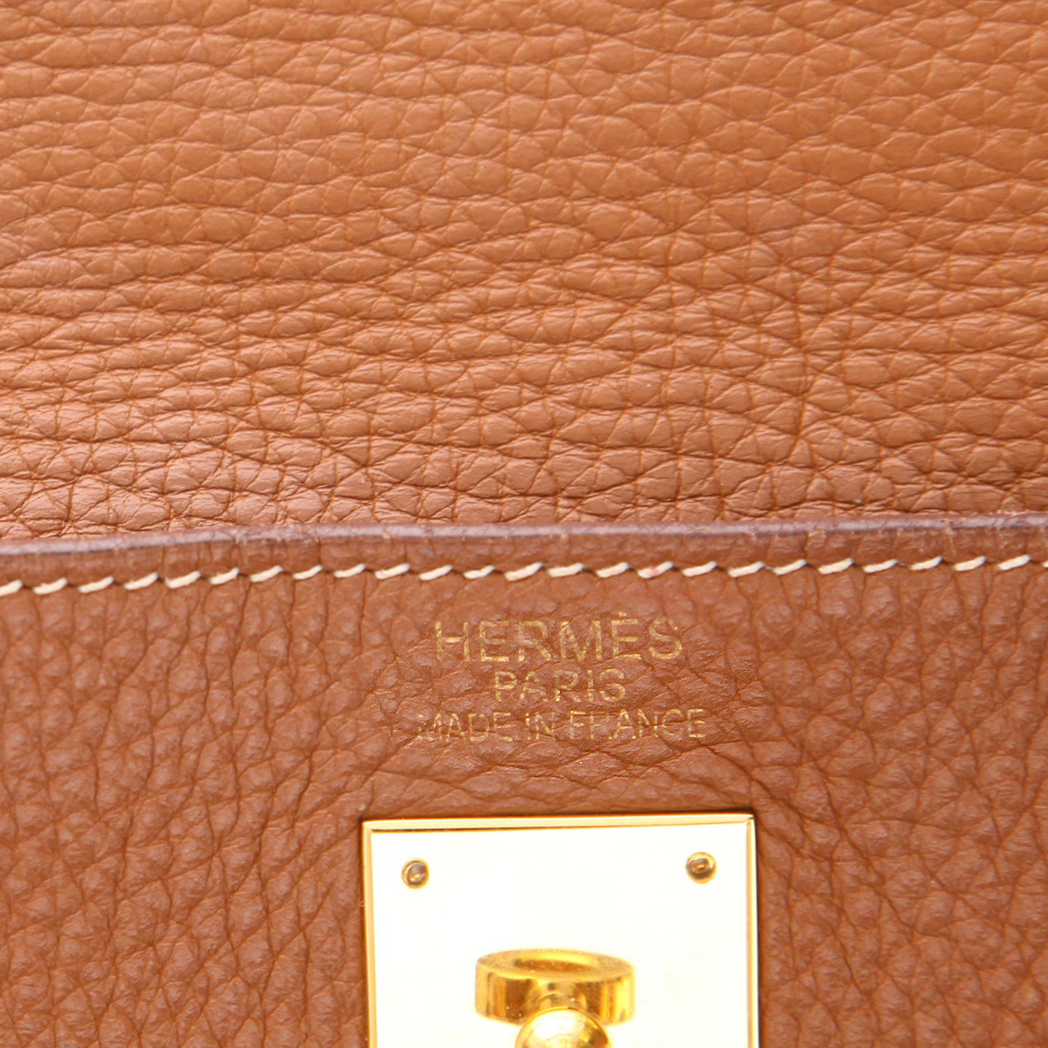 Bolso de mano Hermès  Kelly 35 cm en cuero togo color oro - Detail D2