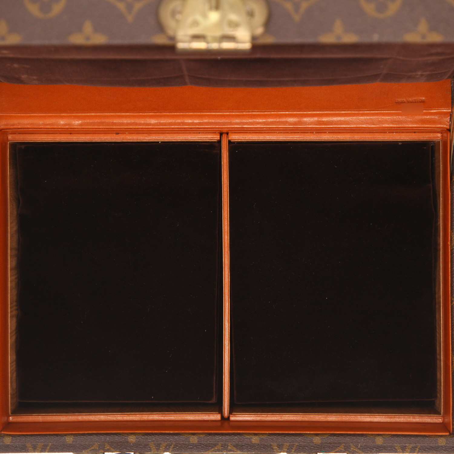 Boîte à bijoux Louis Vuitton  Boite à bijoux en toile monogram marron et cuir naturel - Detail D4