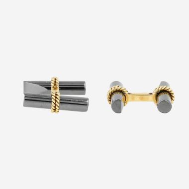 Paire de boutons de manchette Van Cleef & Arpels  en or jaune et hématite