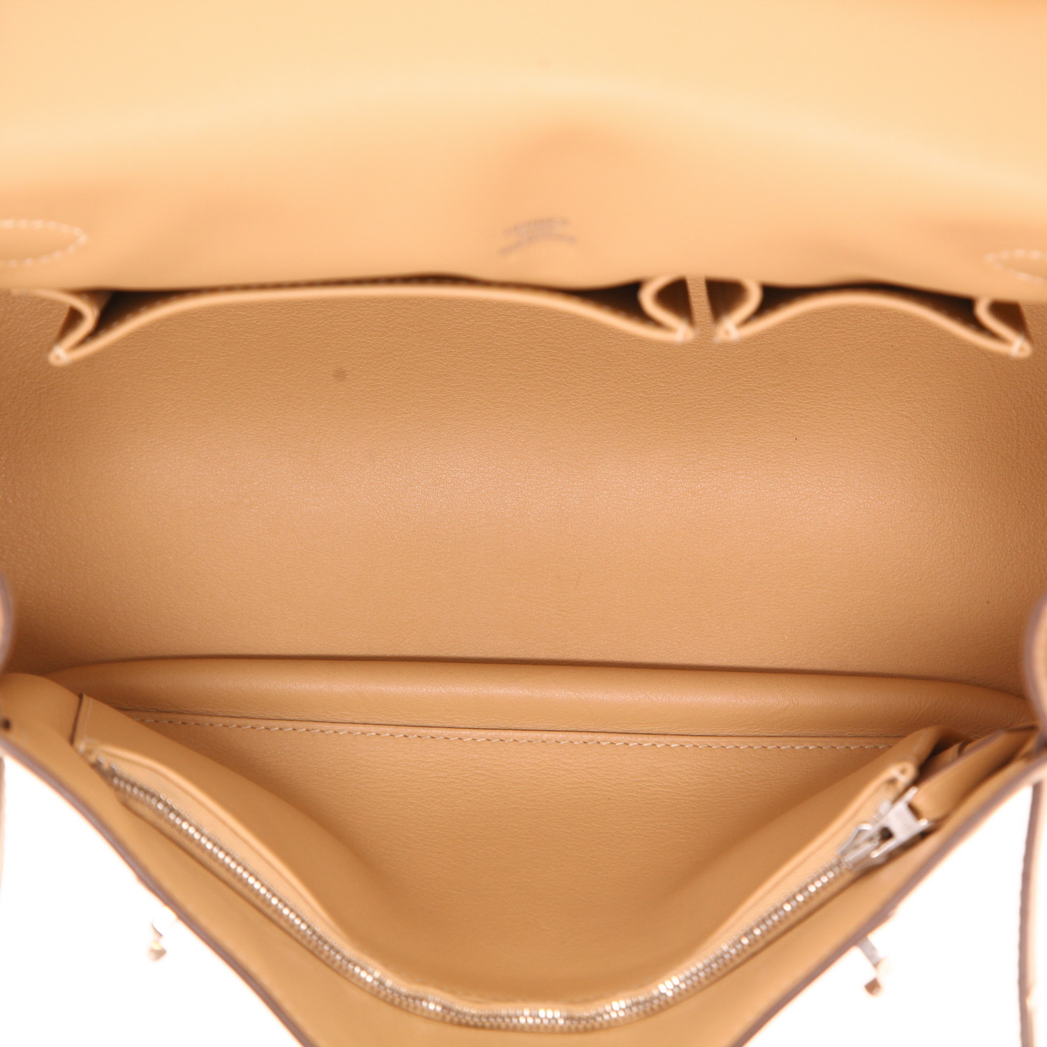 Bolso bandolera Hermès  Jypsiere 28 cm en cuero swift beige - Detail D3