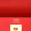 Sac à main Hermès  Kelly 32 cm en cuir epsom rouge Casaque - Detail D2 thumbnail