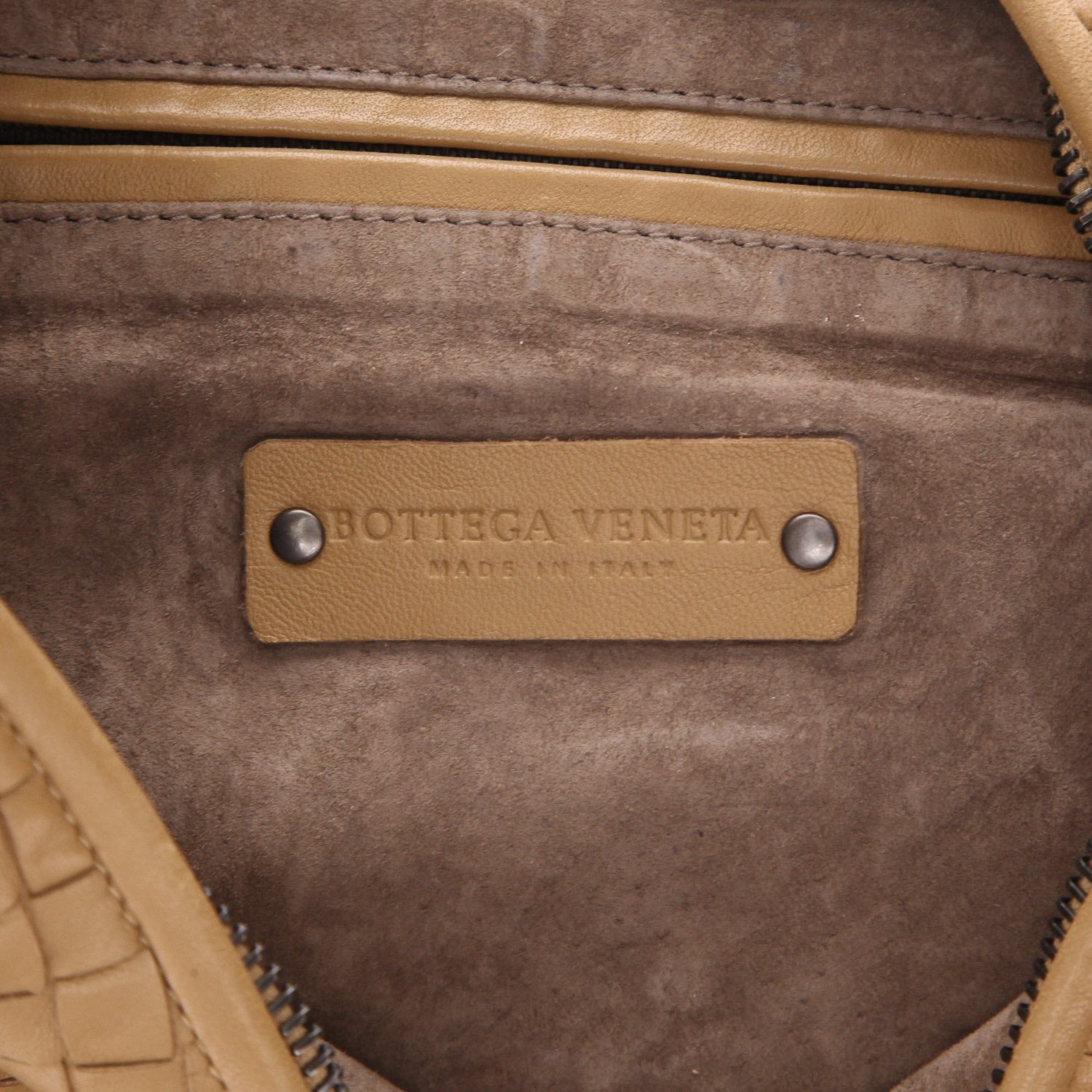 Sac à main Bottega Veneta  Veneta en cuir intrecciato marron - Detail D2