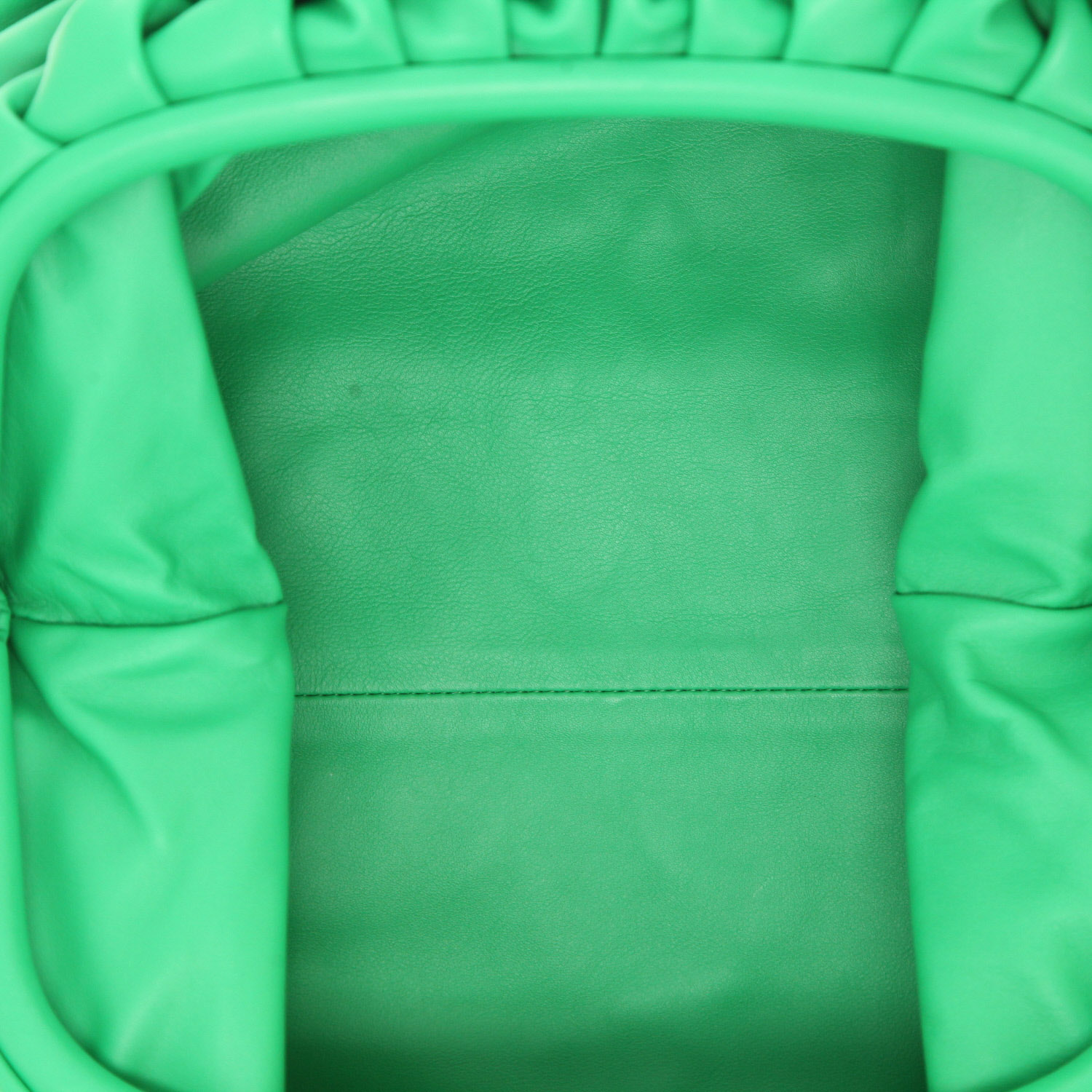 Bottega Veneta  Pouch pouch  in green leather - Detail D3