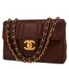 Sac bandoulière Chanel  Timeless Vintage en cuir matelassé marron - 00pp thumbnail