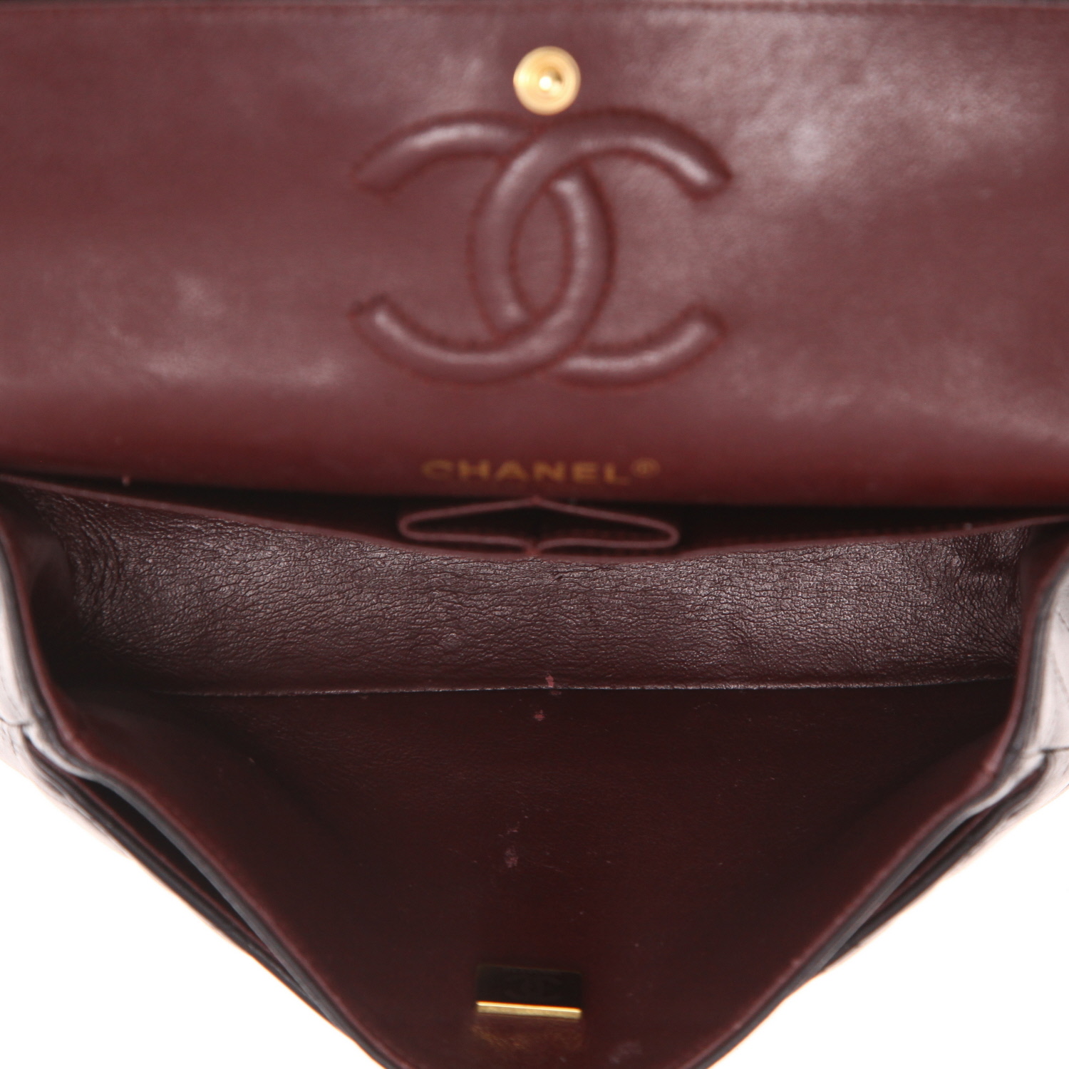 Chanel  Timeless Petit handbag  in black quilted leather - Detail D3