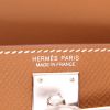 Borsa a tracolla Hermès  Kelly 20 cm in pelle Epsom gold - Detail D2 thumbnail