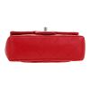 Sac bandoulière Chanel  Mini Timeless en cuir matelassé rouge - Detail D1 thumbnail