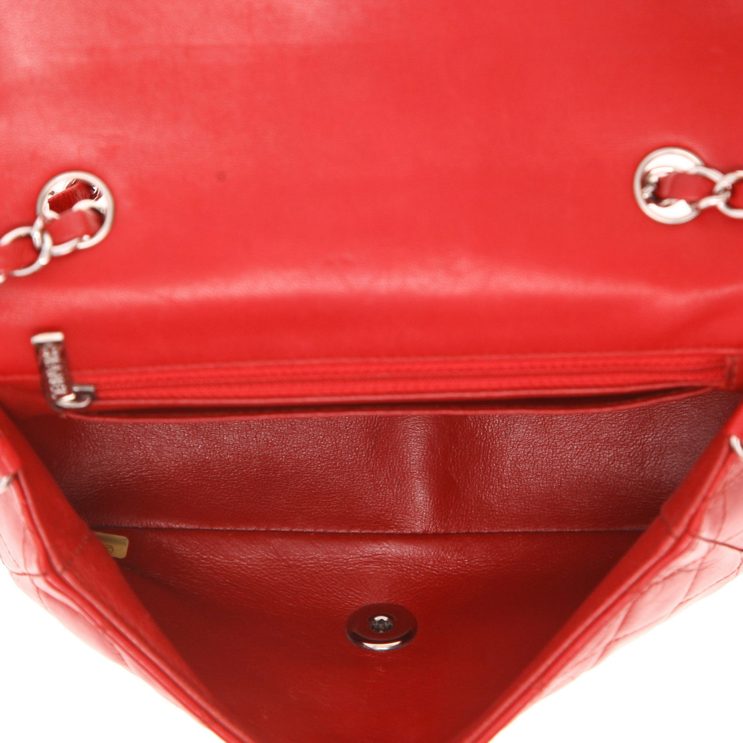 Sac bandoulière Chanel  Mini Timeless en cuir matelassé rouge - Detail D3