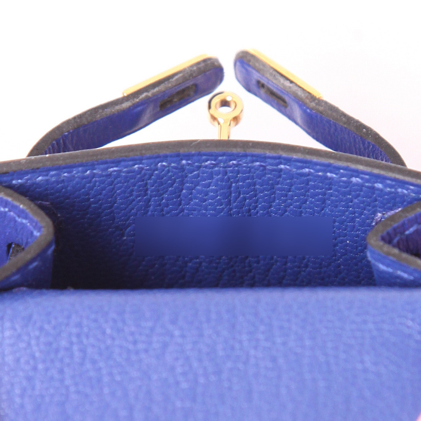 Accessorio per borsa Hermès  Kelly Twilly bag charm in pelle Tadelakt blu e seta multicolore - Detail D4