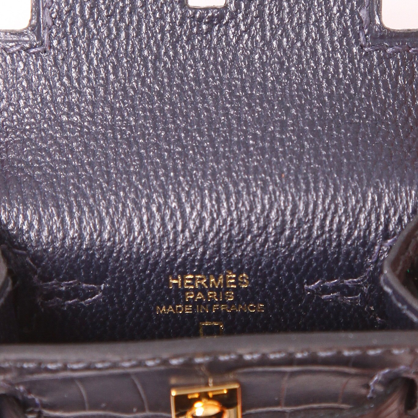 Hermès  Kelly Twilly bag charm key-ring  in black alligator  and multicolor satin - Detail D2