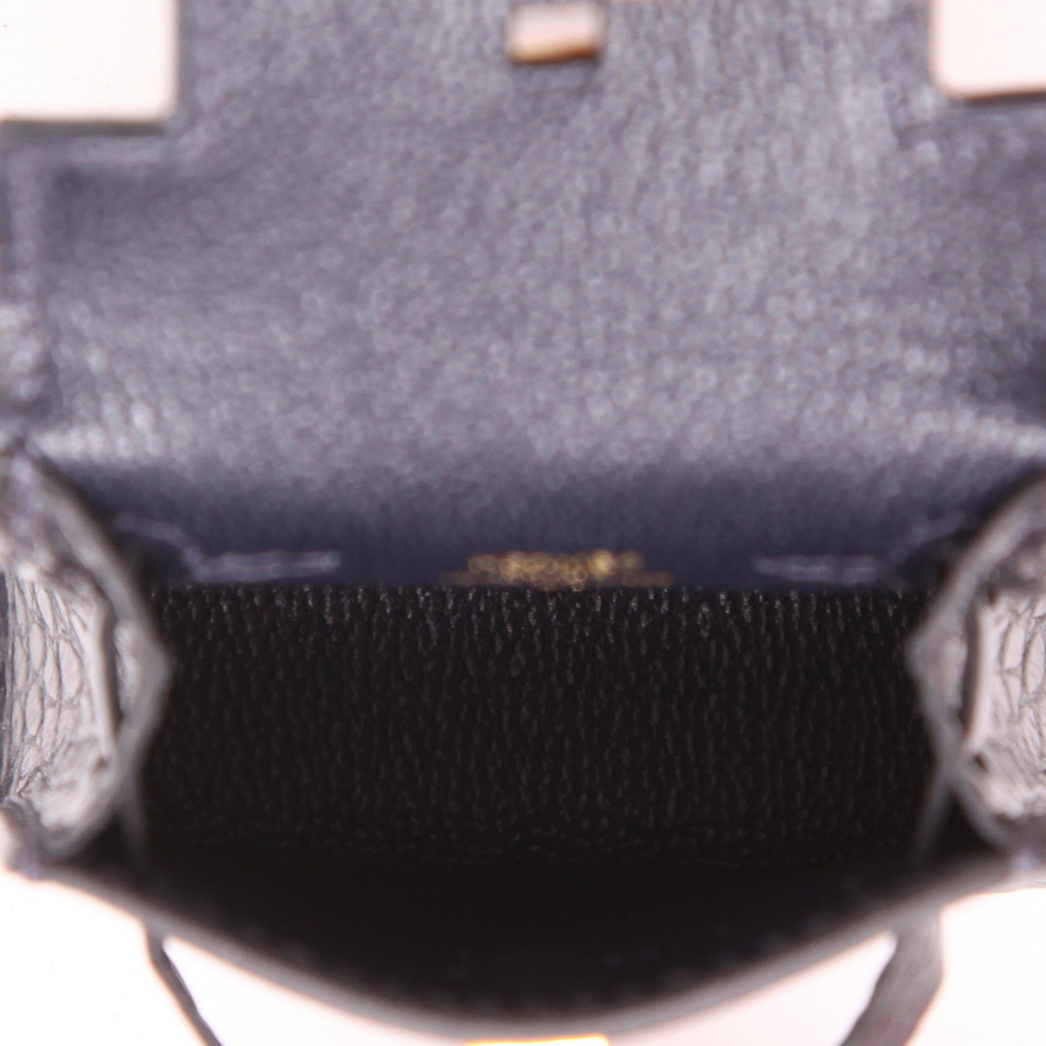 Hermès  Kelly Twilly bag charm key-ring  in black alligator  and multicolor satin - Detail D3