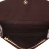 Bolso/bolsito Louis Vuitton  Sunset Boulevard en charol Monogram color burdeos - Detail D3 thumbnail