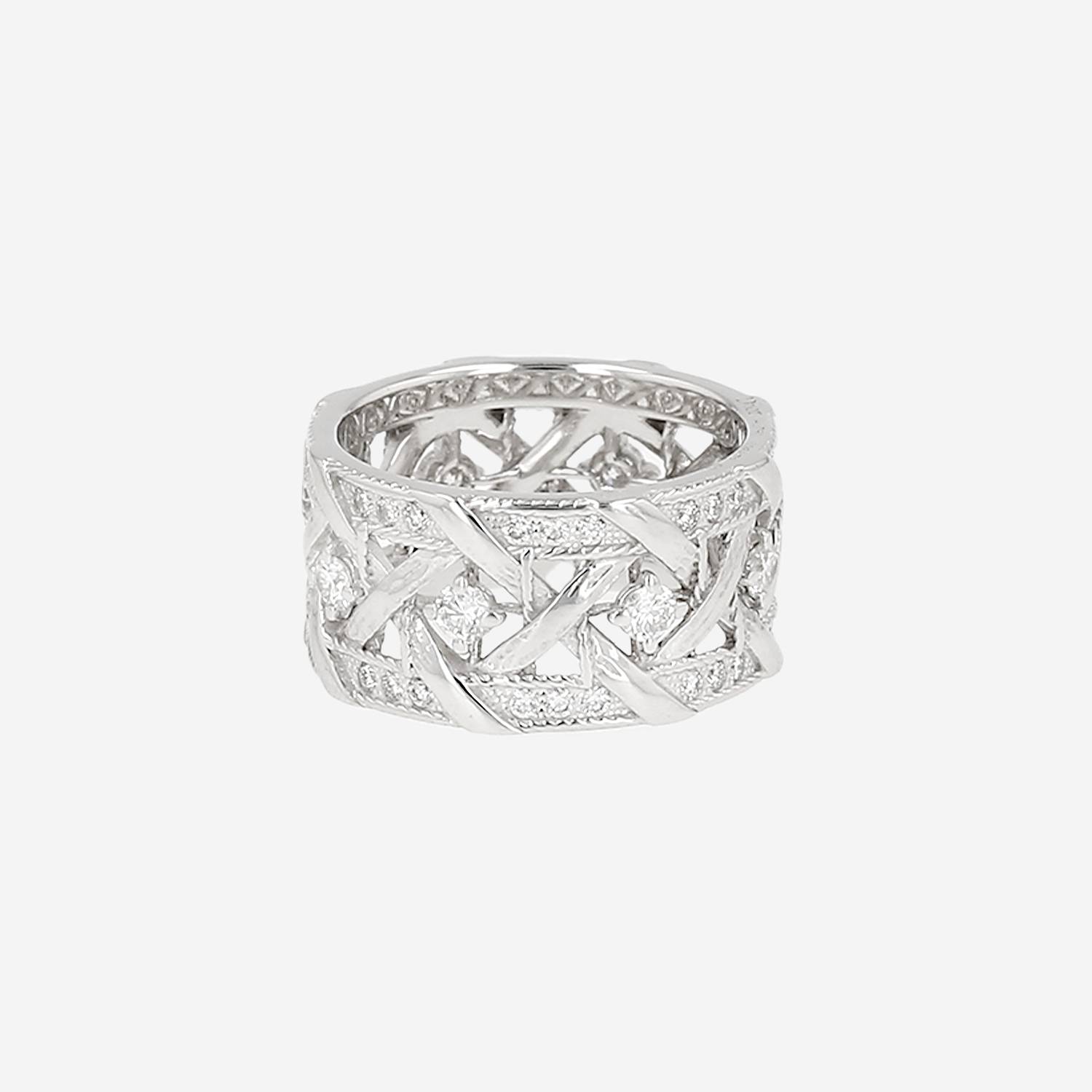 Bague Dior My Dior grand modèle en or blanc et diamants