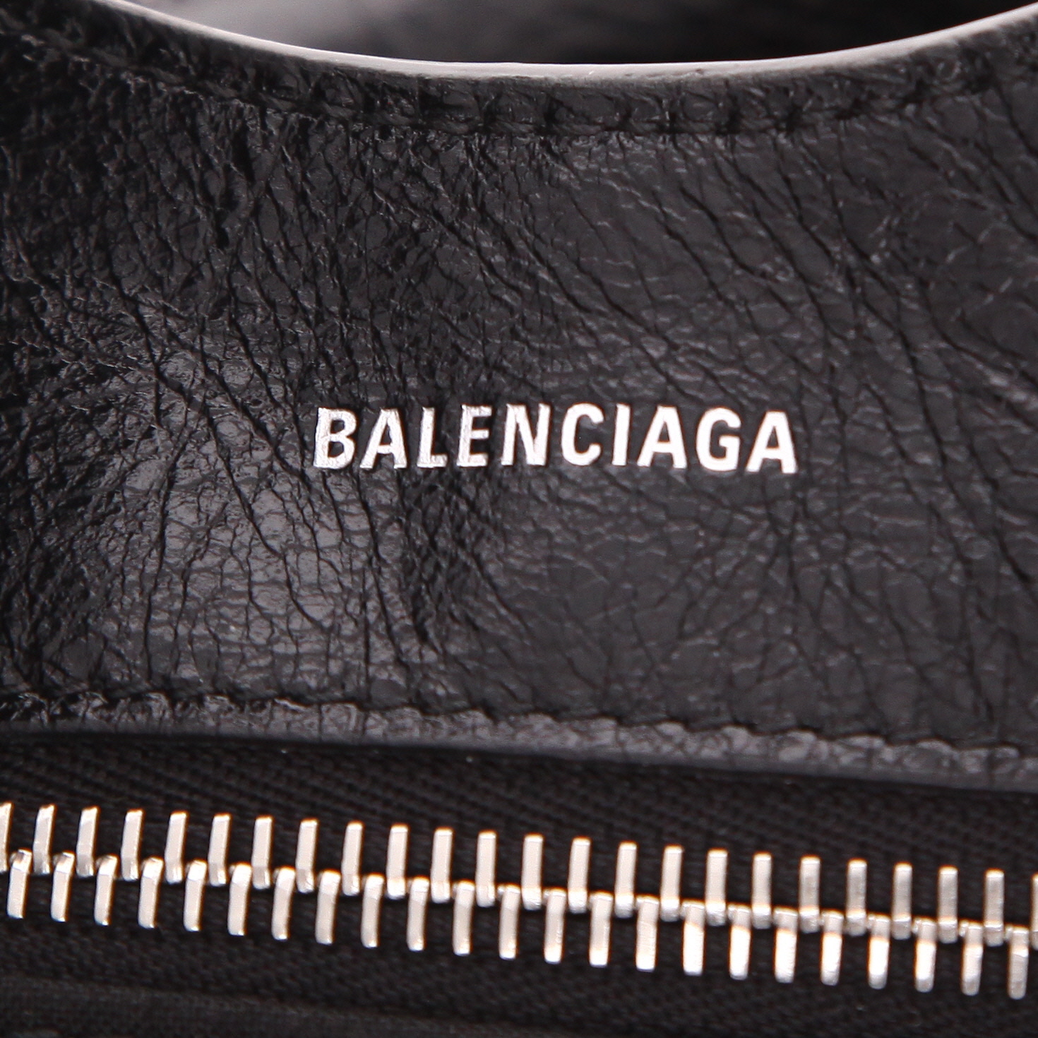 Sac cabas Balenciaga  Cagole Carry All en cuir noir - Detail D2
