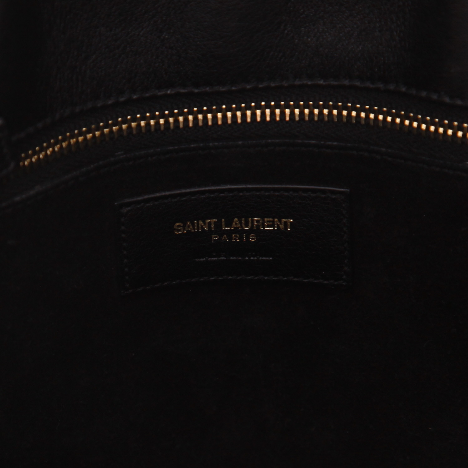 Sac à main Saint Laurent  Sac de jour en cuir noir - Detail D2