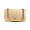 Sac bandoulière Chanel  2.55 en cuir matelassé doré - 360 thumbnail