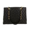 Sac porté épaule ou main Chanel  Shopping GST en cuir grainé matelassé noir - 360 thumbnail