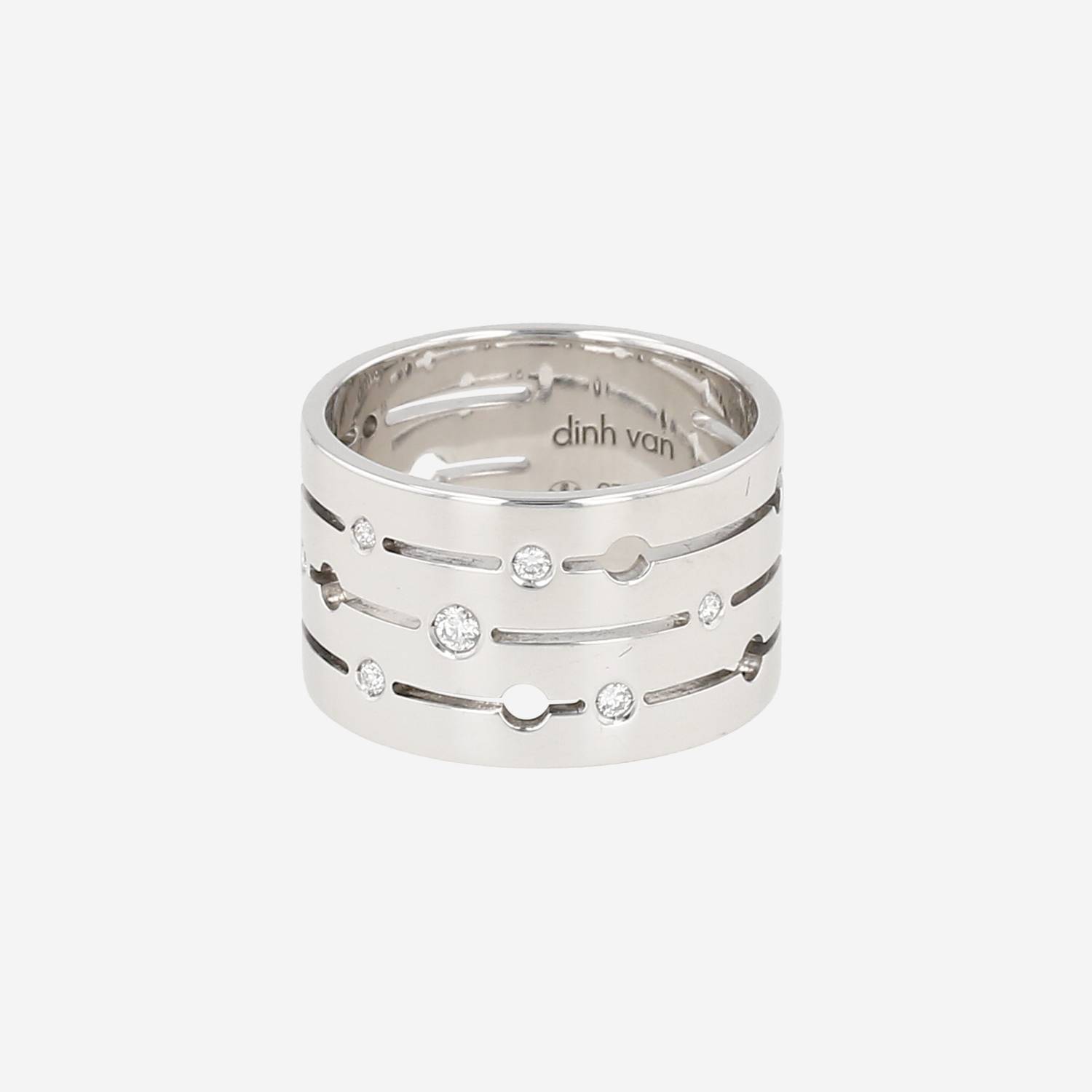 Dinh Van Pulse large model ring in white gold and diamonds