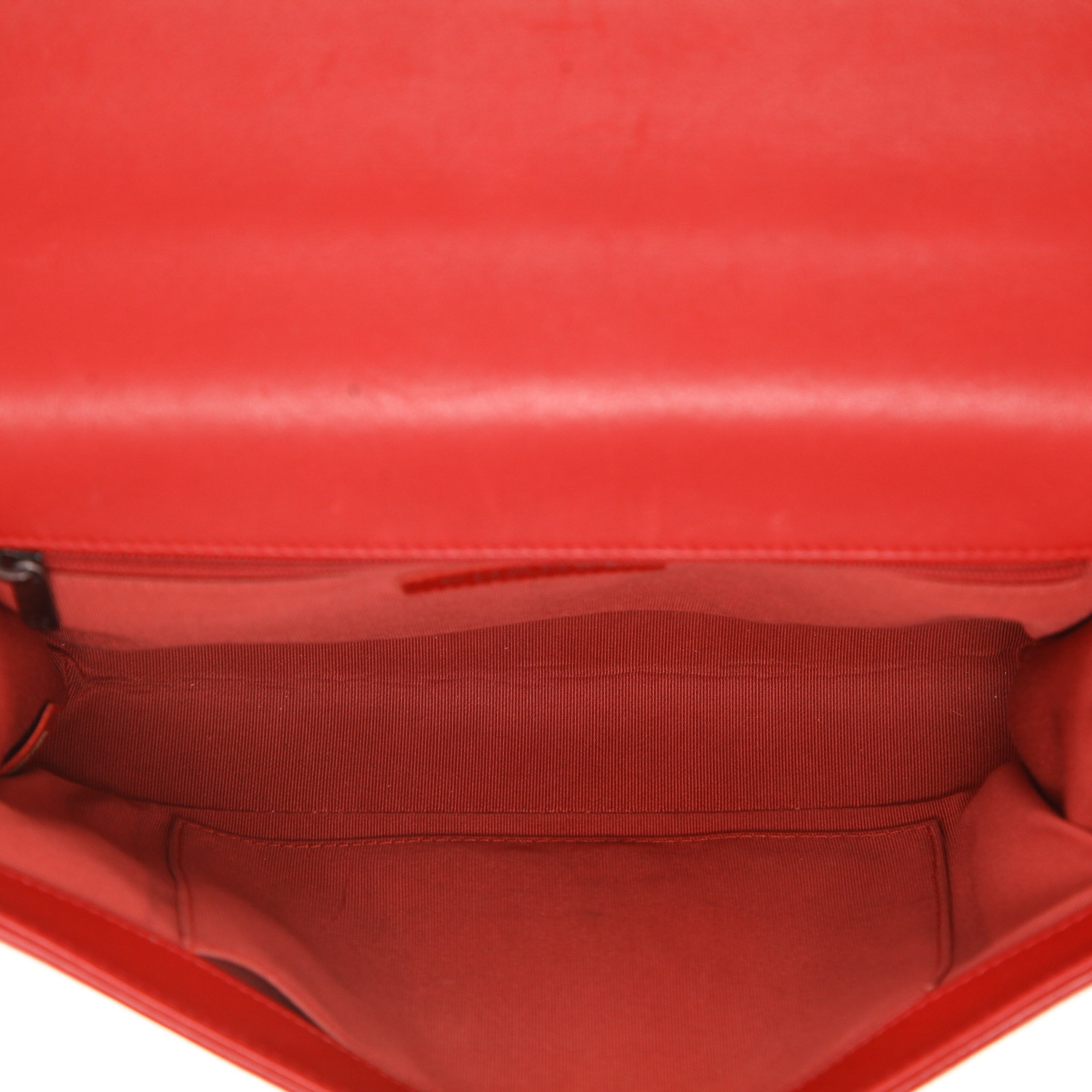 Bolso bandolera Chanel  Boy en cuero acolchado rojo - Detail D3