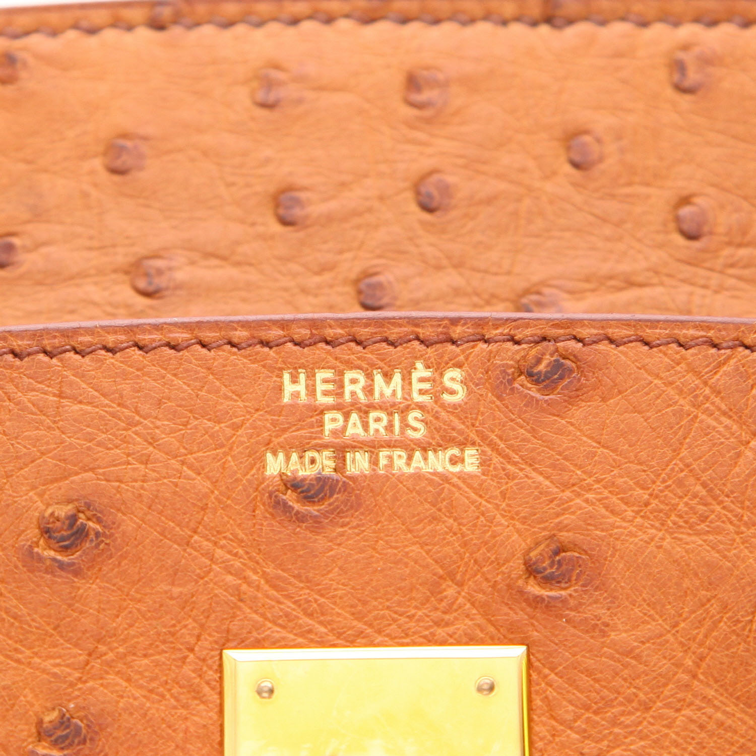 Bolso de mano Hermès  Birkin 35 cm en avestruz color oro - Detail D2
