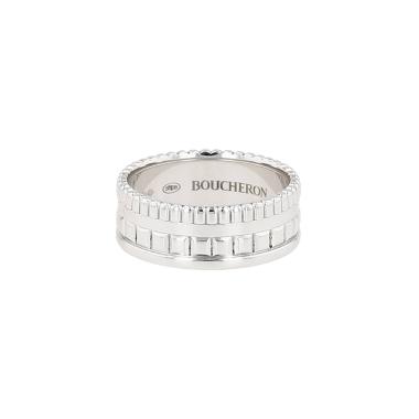 Anello Boucheron Quatre Radiant Edition modello medio in oro bianco
