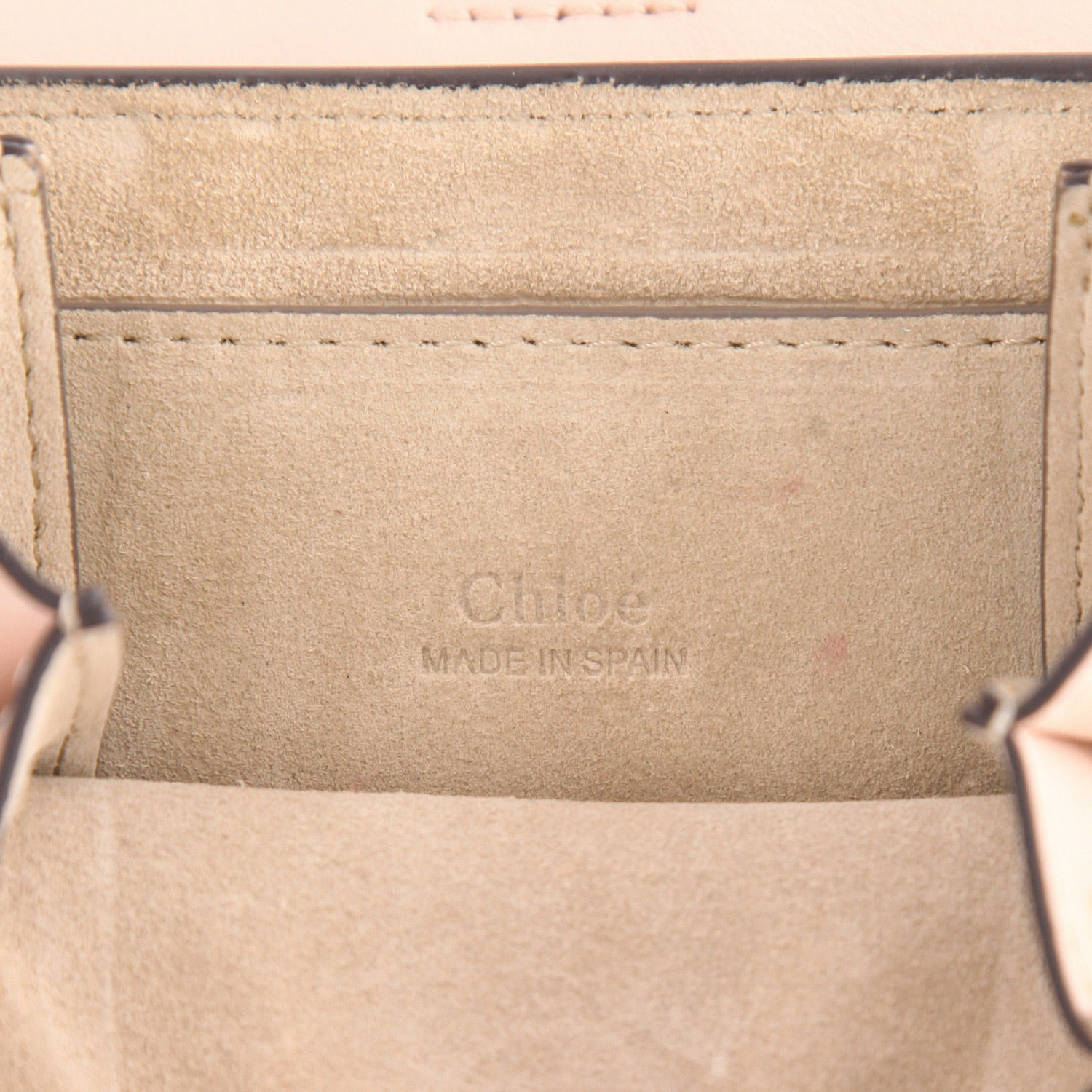 Chloé  Faye handbag  in varnished pink leather  and varnished pink suede - Detail D2