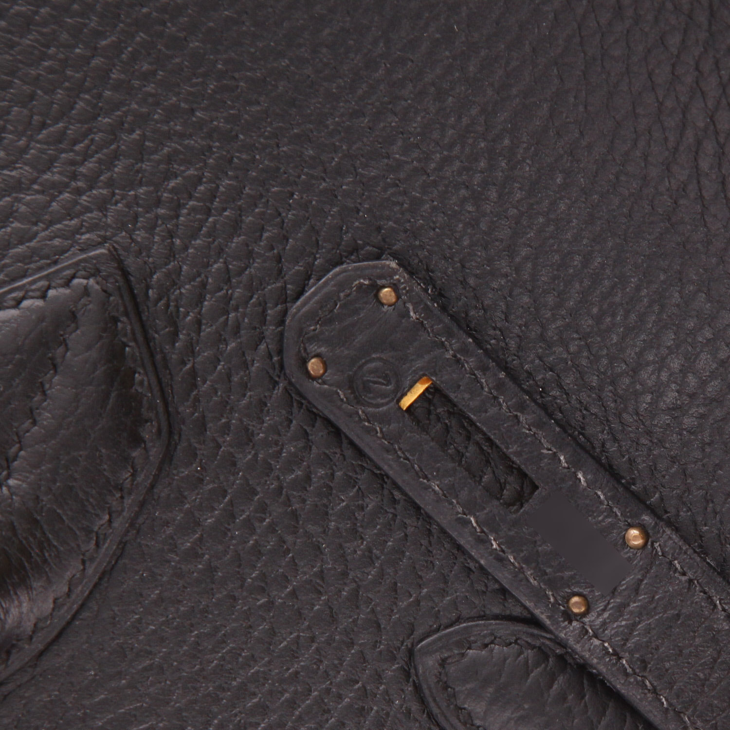 Bolso de mano Hermès  Birkin 35 cm en cuero Ardenne negro - Detail D4
