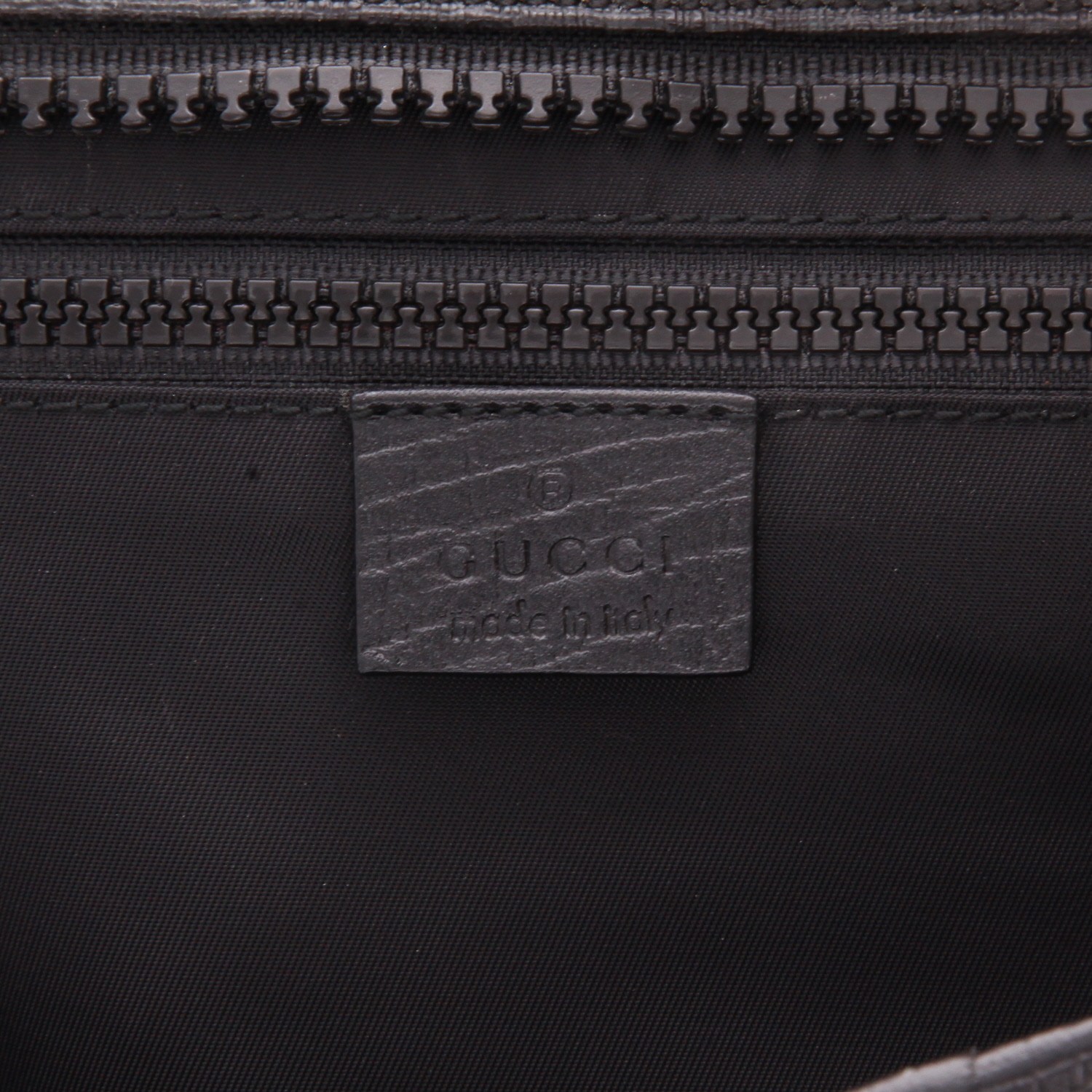 Gucci   weekend bag  in grey coated canvas  and black leather - Detail D2