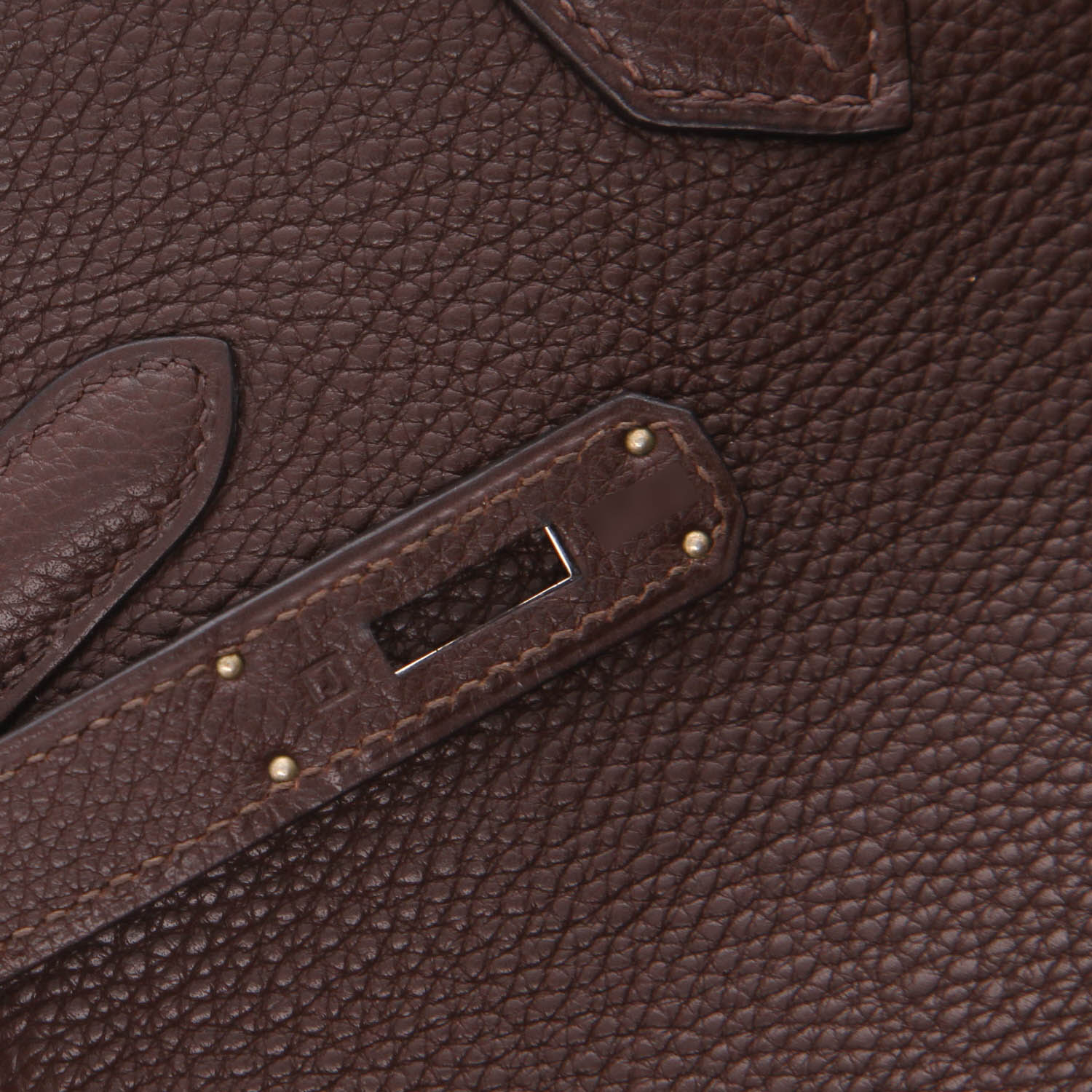 Bolso de mano Hermès  Birkin 35 cm en cuero togo marrón - Detail D4