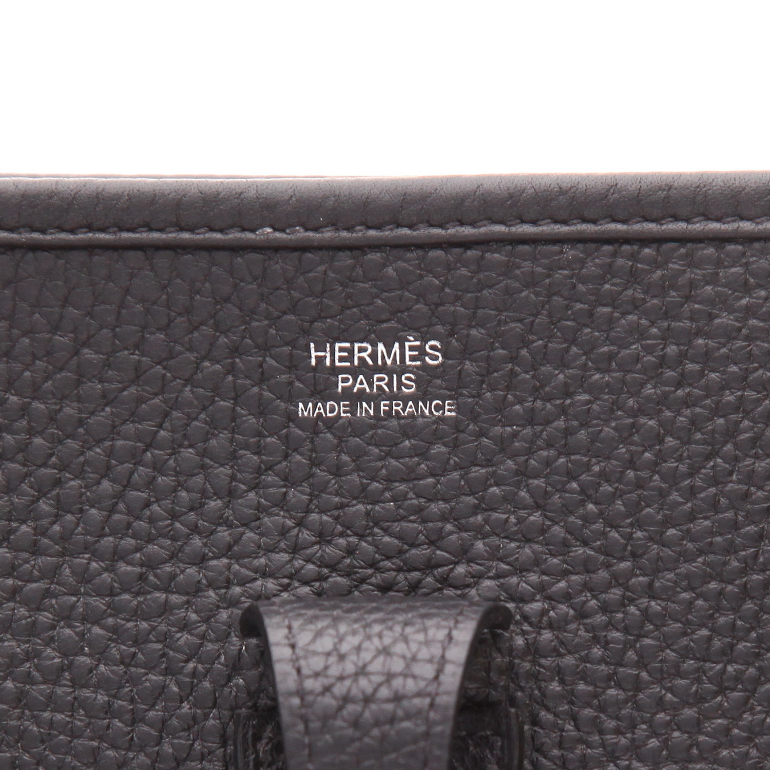 Borsa a tracolla Hermès  Evelyne III in pelle togo nera - Detail D2
