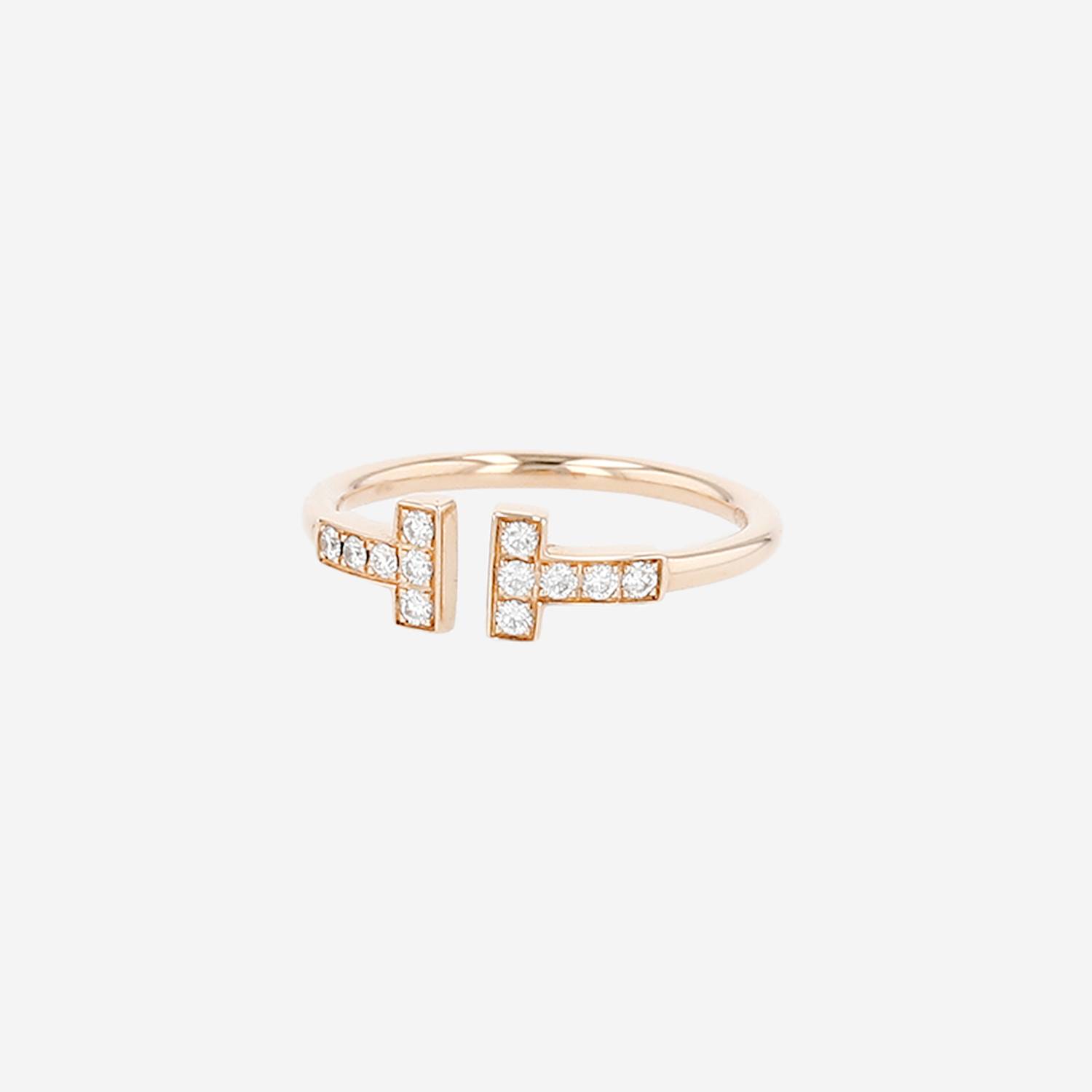 Tiffany 
Co Wire ring in pink gold and diamonds