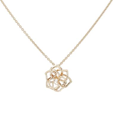 Piaget Rose pendant in pink gold and diamond