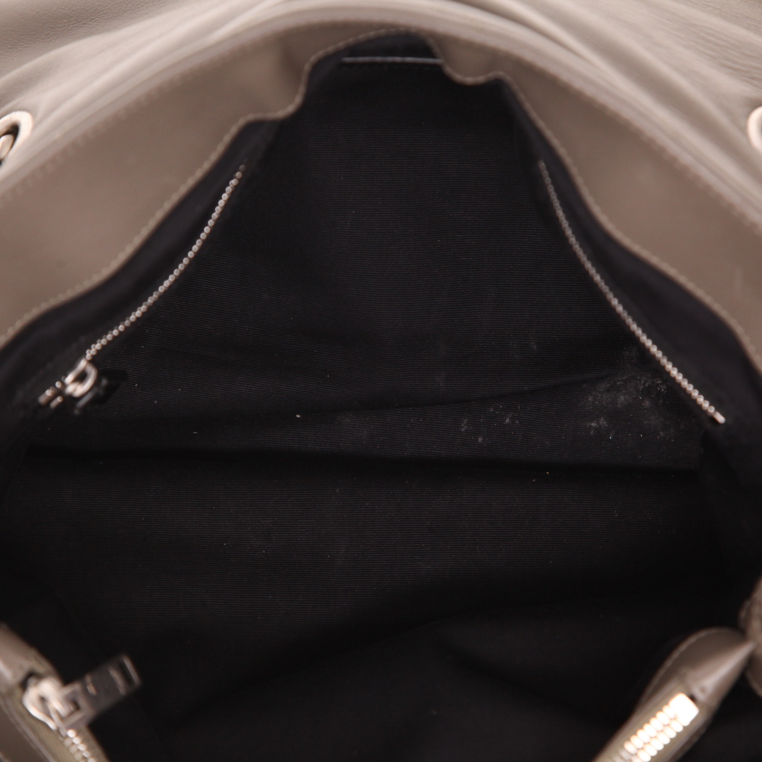 Borsa Saint Laurent  Loulou modello grande  in pelle trapuntata a zigzag grigia - Detail D3