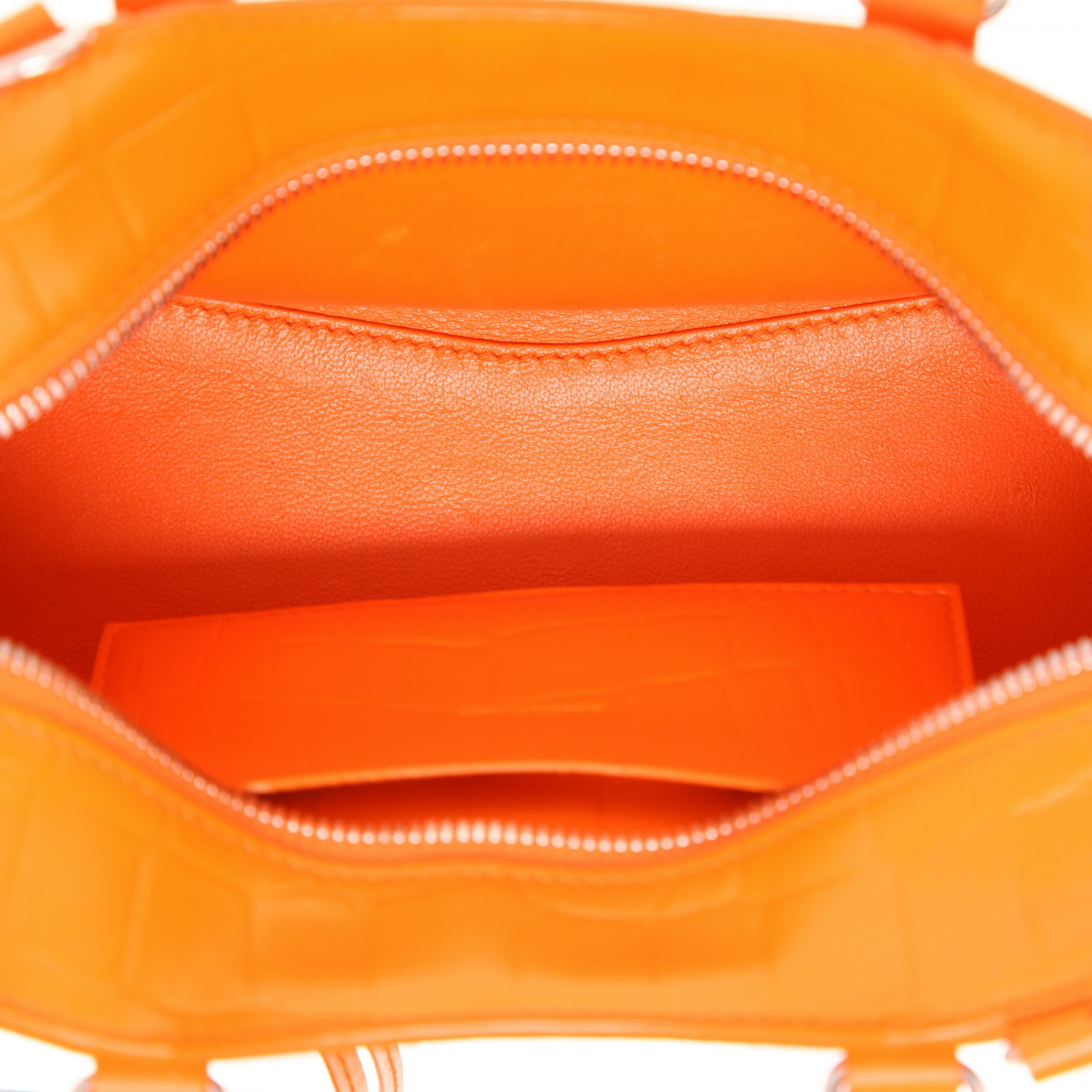 Bolso bandolera Balenciaga  Neo Classic modelo pequeño  en cuero naranja - Detail D3