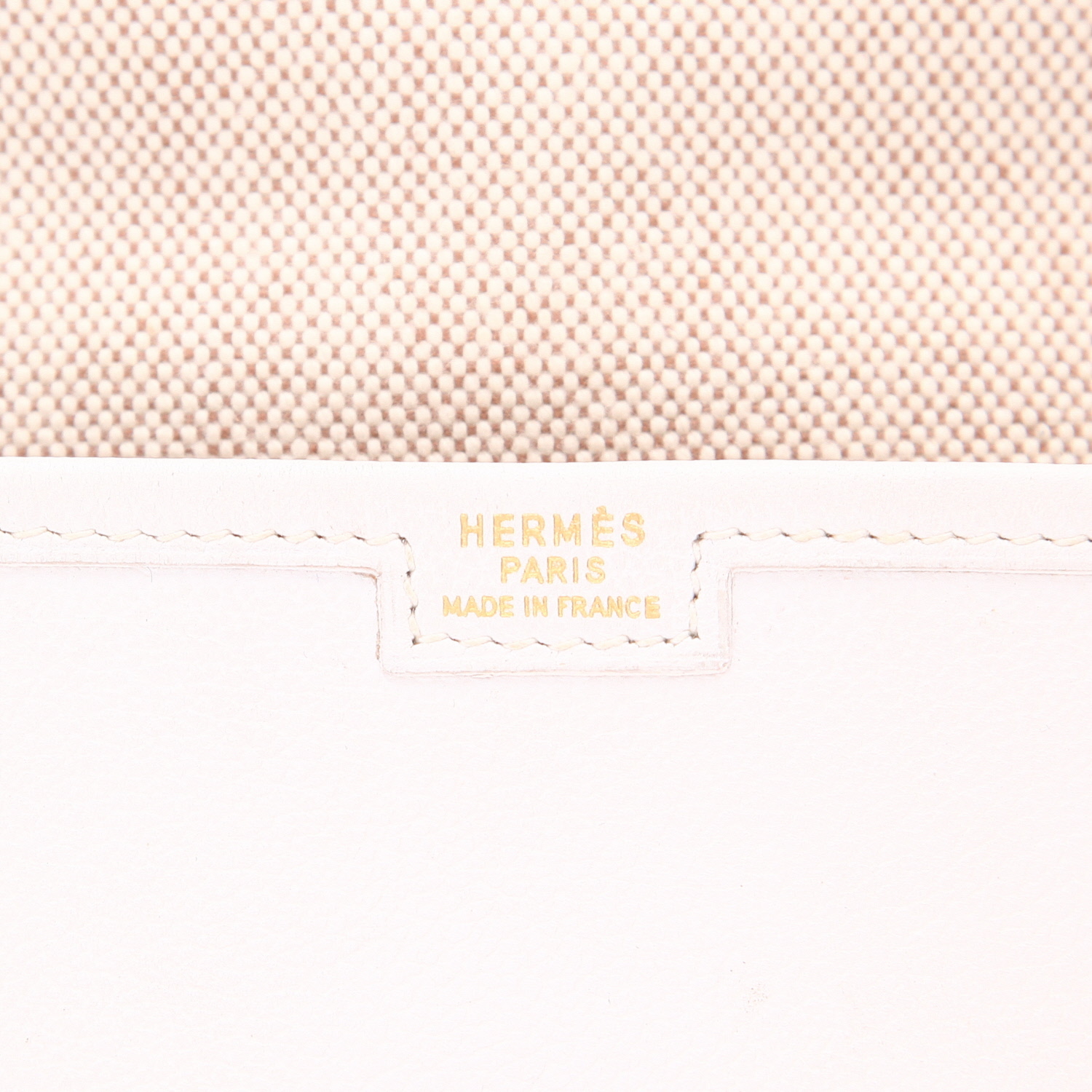 Pochette Hermès Jige en cuir grainé blanc - Detail D2