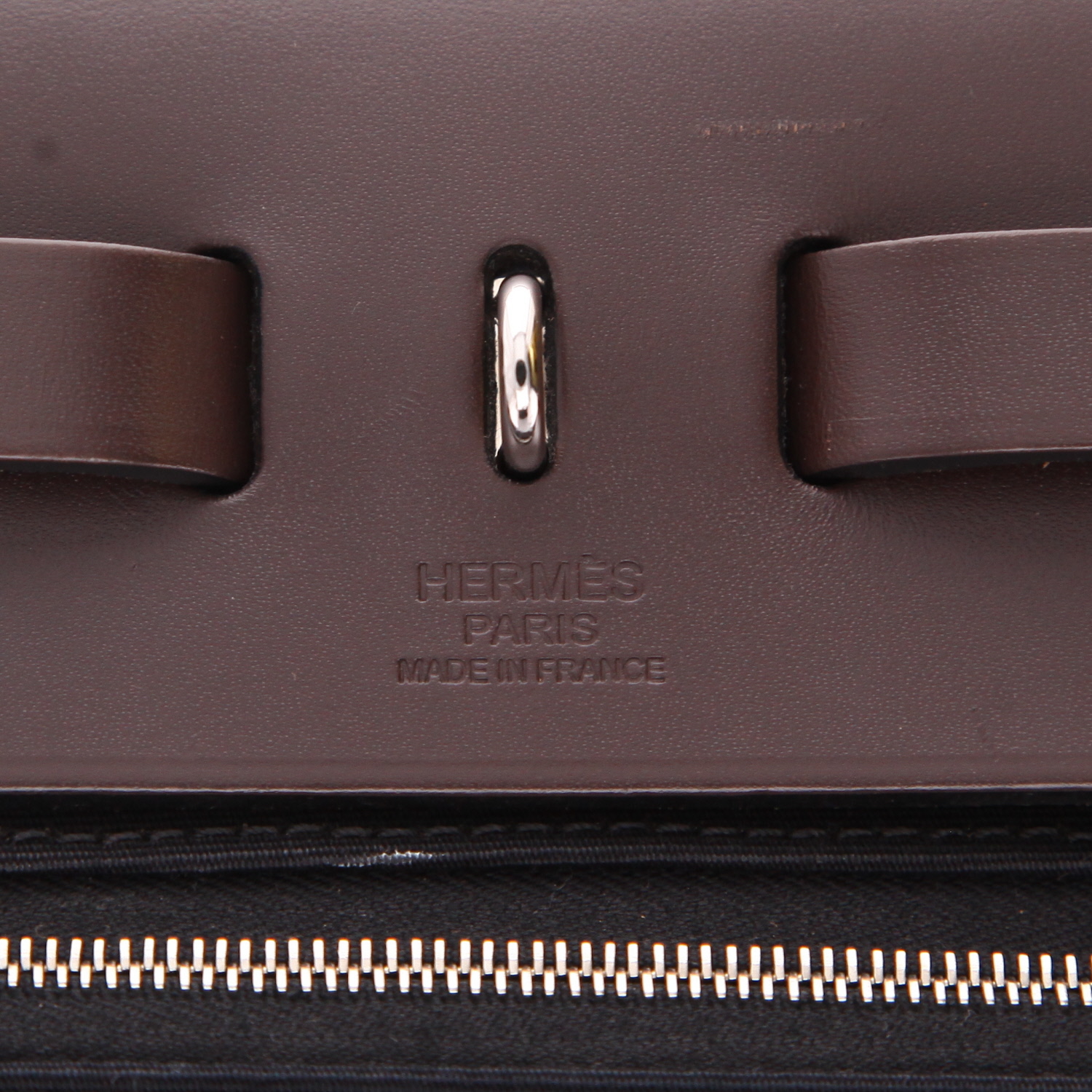 Sac porté épaule ou main Hermès  Herbag en toile noire et cuir marron - Detail D2