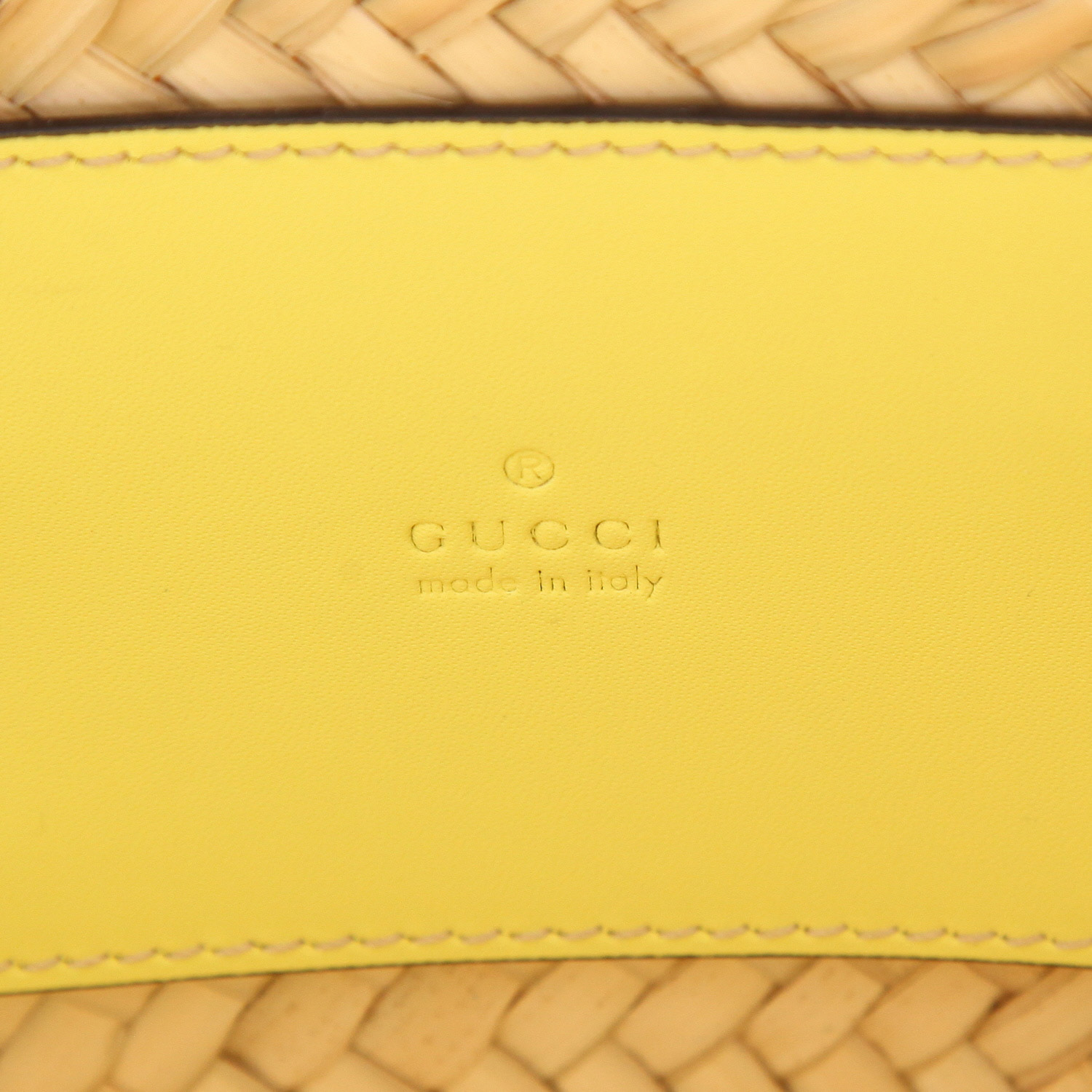Sac cabas Gucci   en osier beige et cuir jaune - Detail D2