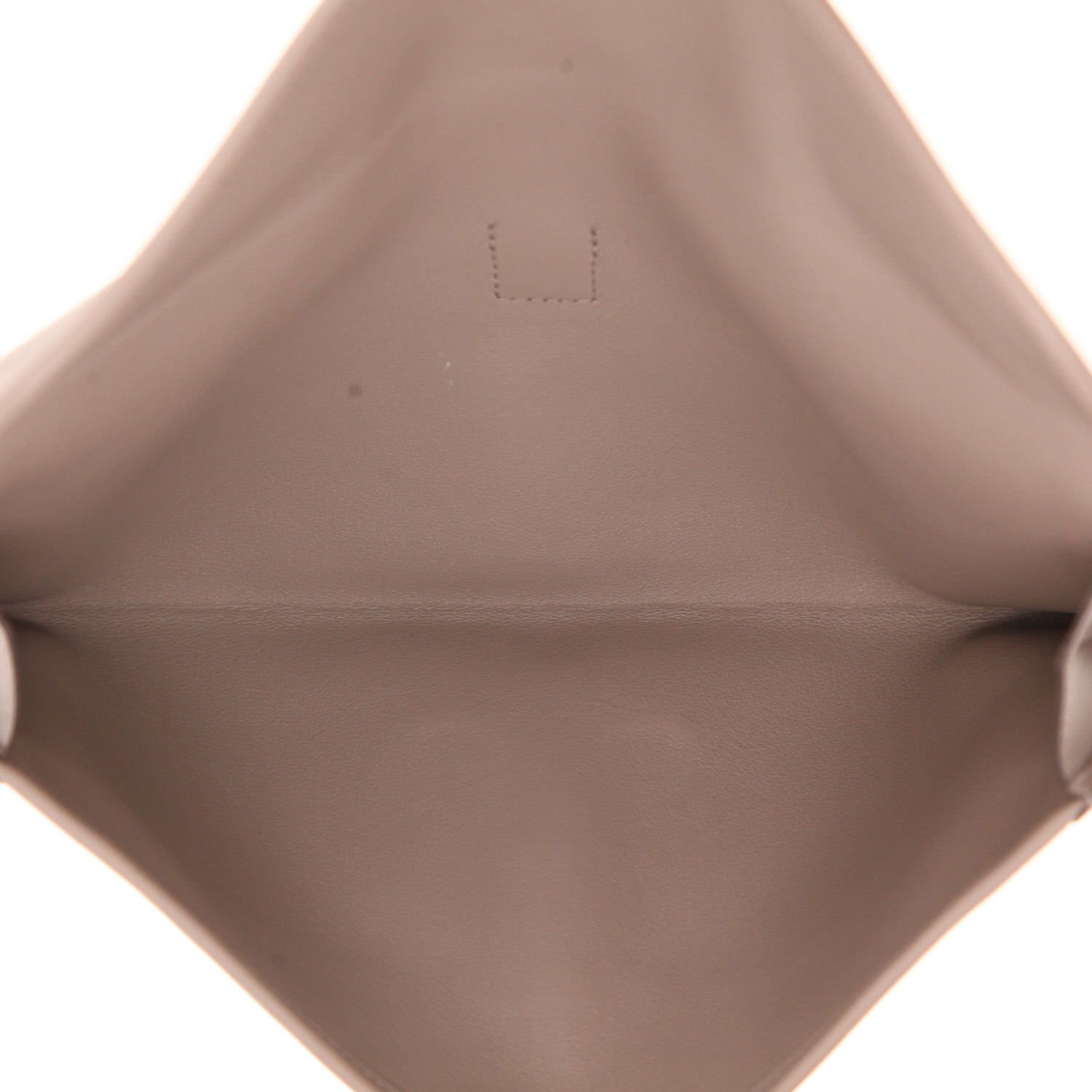 Hermès Jige pouch in tourterelle grey Swift leather - Detail D3