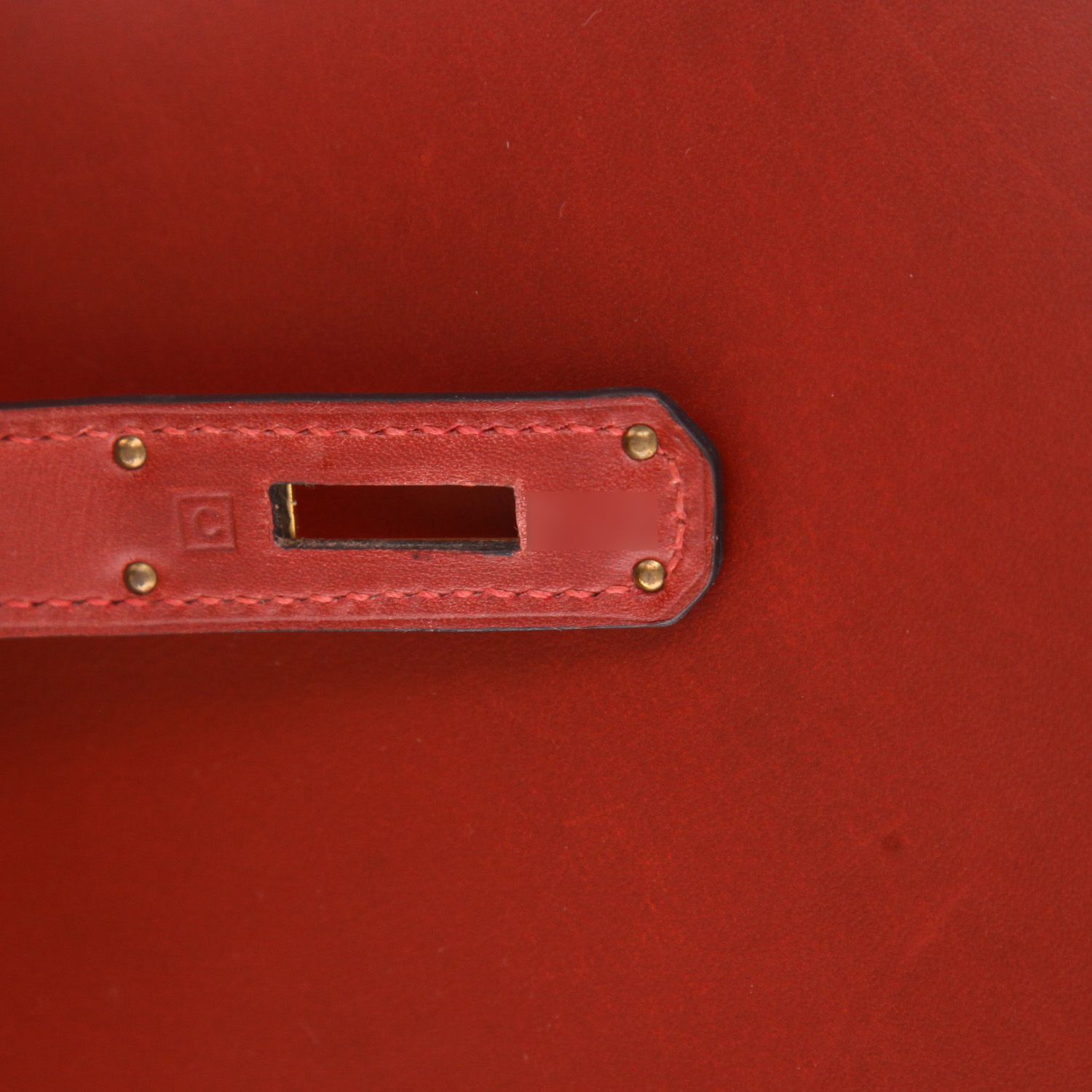 Sac à main Hermès  Kelly 28 cm en cuir box rouge - Detail D4