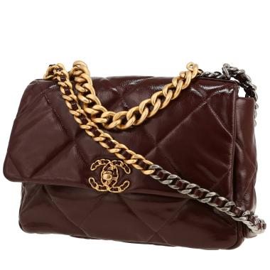 Chanel  19 shoulder bag  in burgundy patent quilted leather