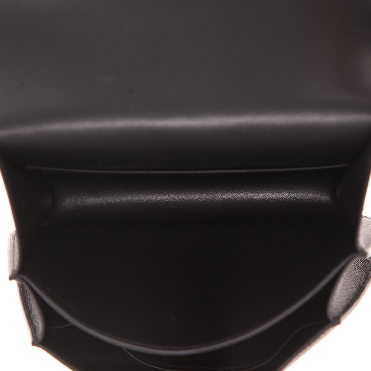 Sac bandoulière Hermès  Constance mini  en cuir epsom noir - Detail D3