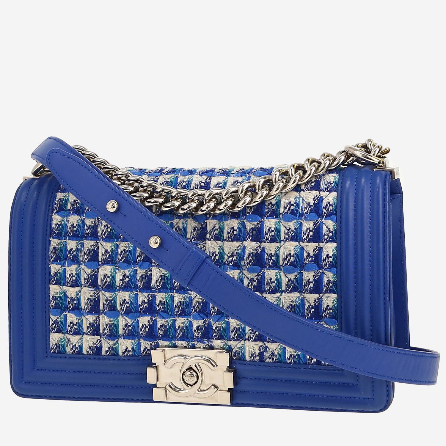 Sac bandoulière Chanel  Boy en tweed bleu et blanc et cuir bleu