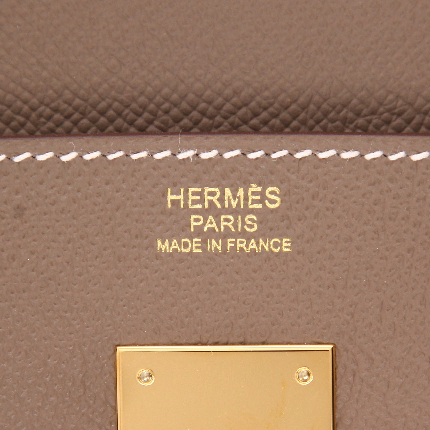 Sac à main Hermès  Birkin 30 cm en cuir epsom étoupe - Detail D2