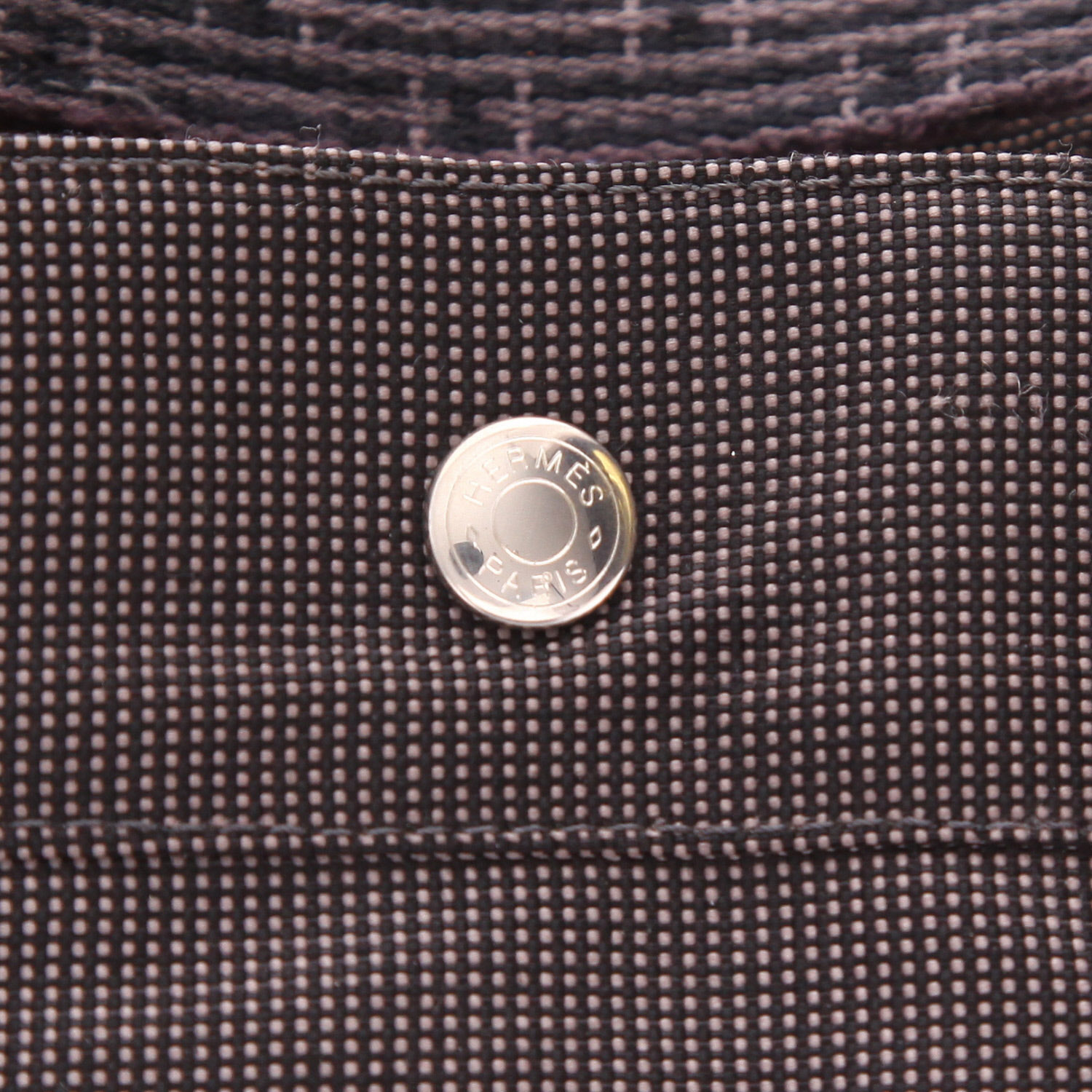 Sac à dos Hermès  Toto Bag Backpack en toile grise et noire - Detail D2