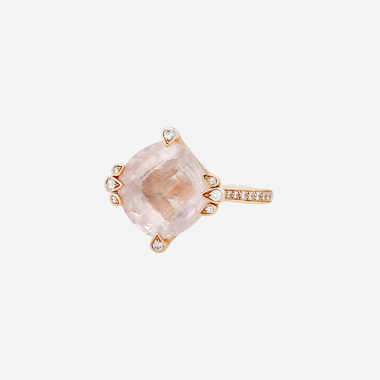 Cartier Inde Mystérieuse ring in pink gold, quartz and diamonds