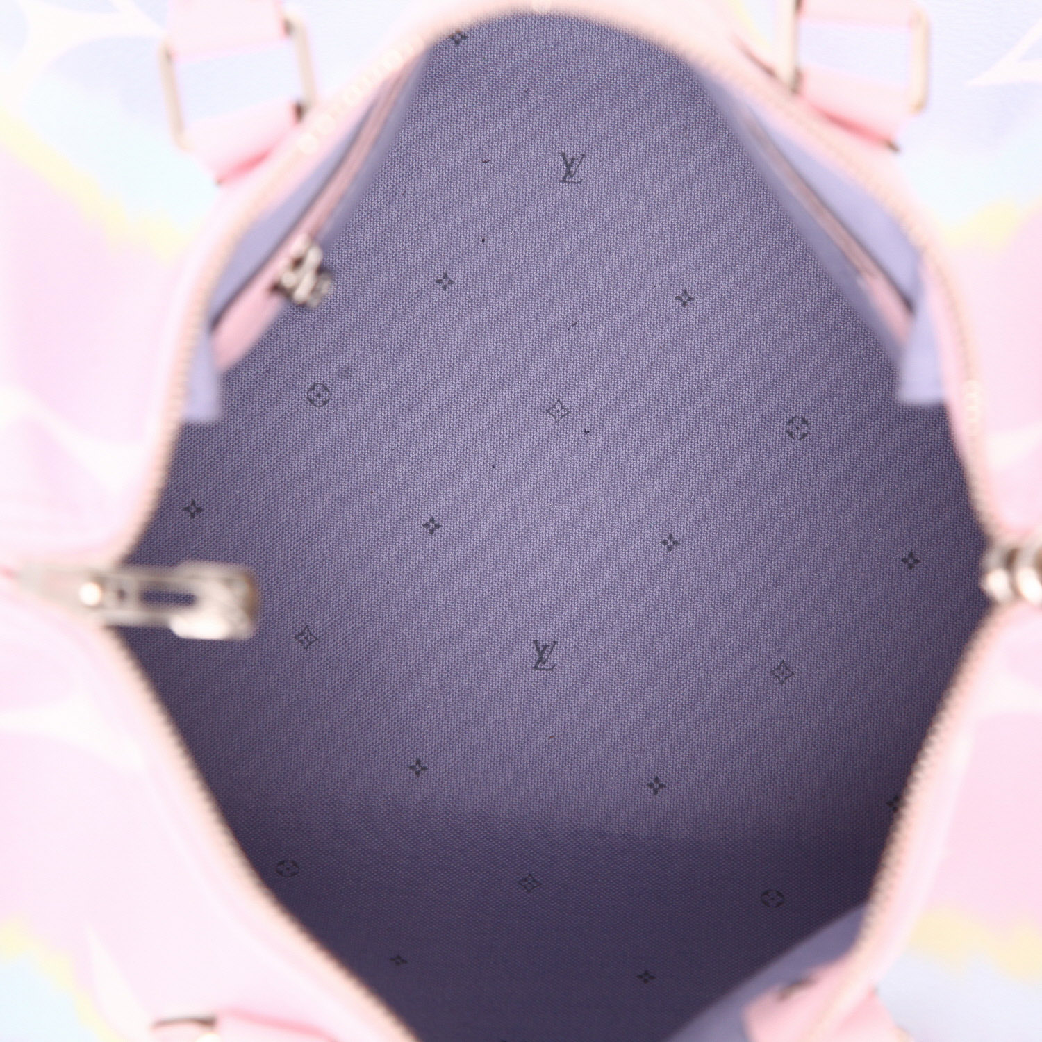 Louis Vuitton  Speedy Escale 30 shoulder bag  in pink and blue monogram canvas  and pink leather - Detail D3