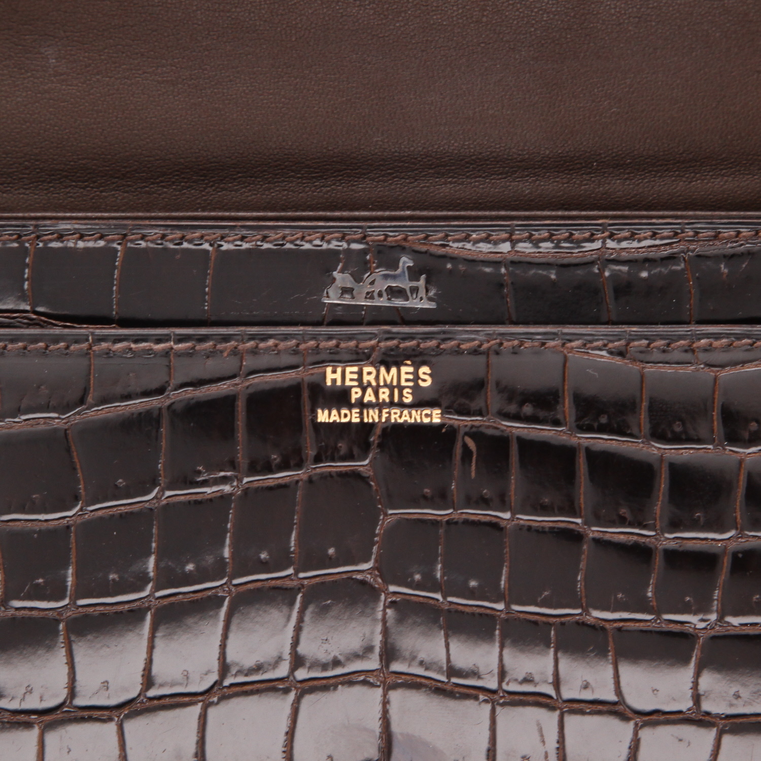Hermès  Quito Ii handbag  in brown crocodile - Detail D2