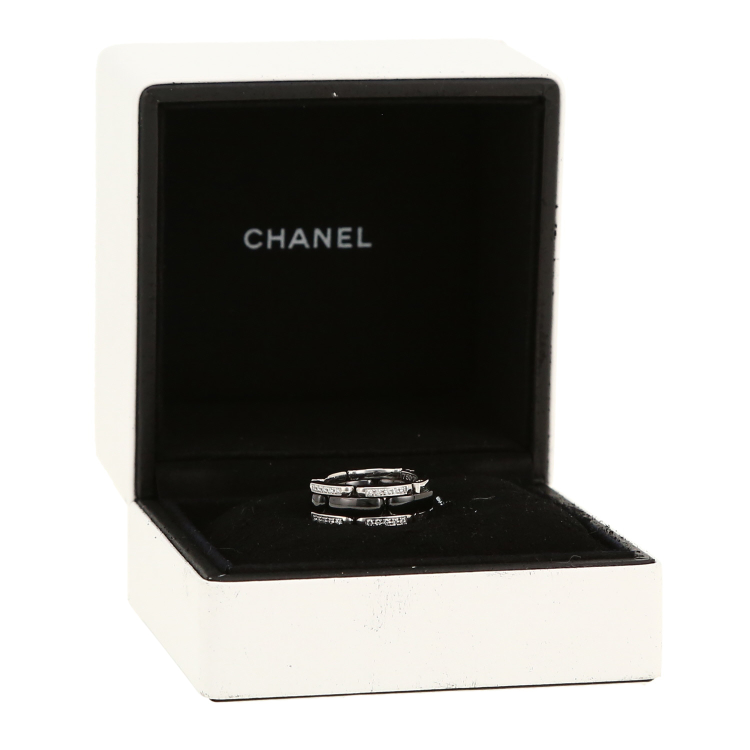 Flexible Chanel Ultra medium model ring in white gold, ceramic and diamonds - Detail D2