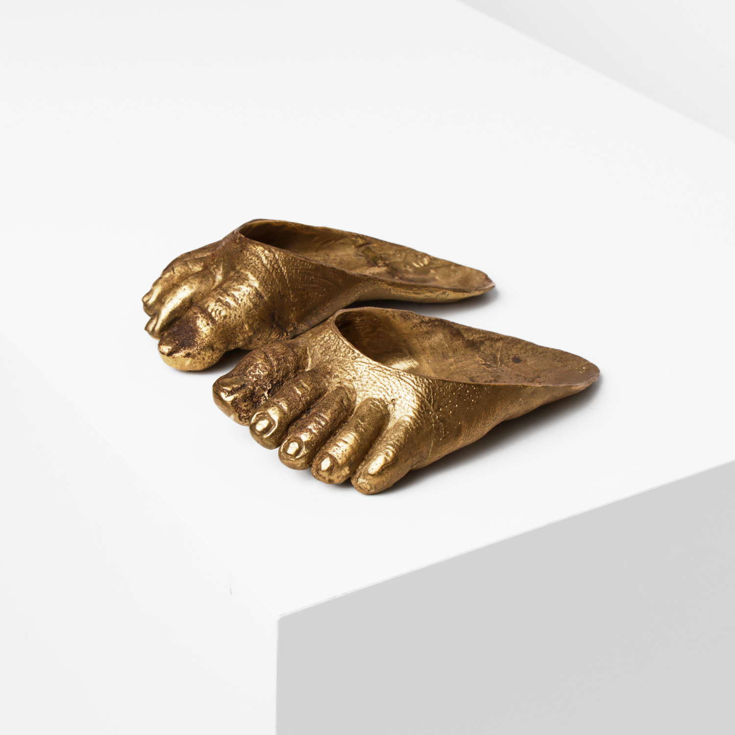 Paire de vide-poches 'Pied d’enfant' - le modèle crée vers 1975 - Detail D1