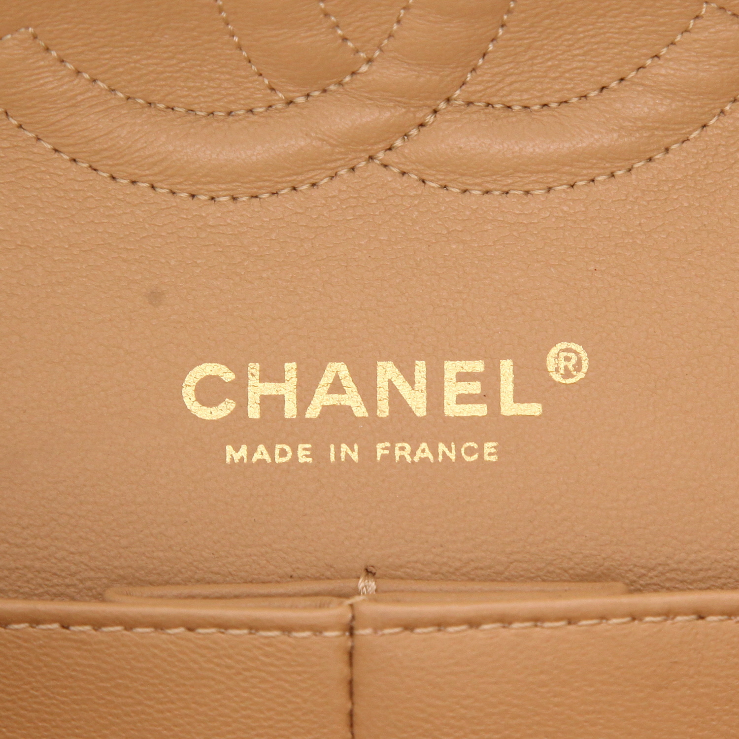 Borsa Chanel  Timeless Classic in tweed dorato e pelle beige - Detail D2